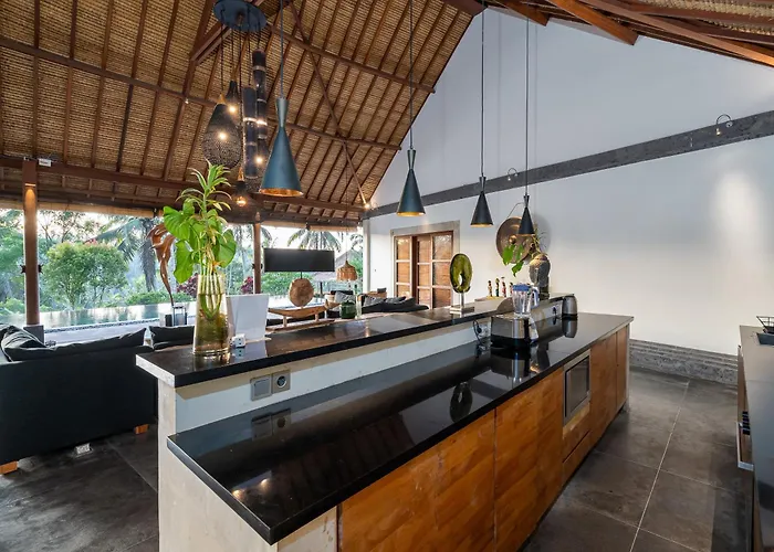 Themma Jungle - Sumptuous 3br Luxury With Majestic Jungle View In North Of * Ubud