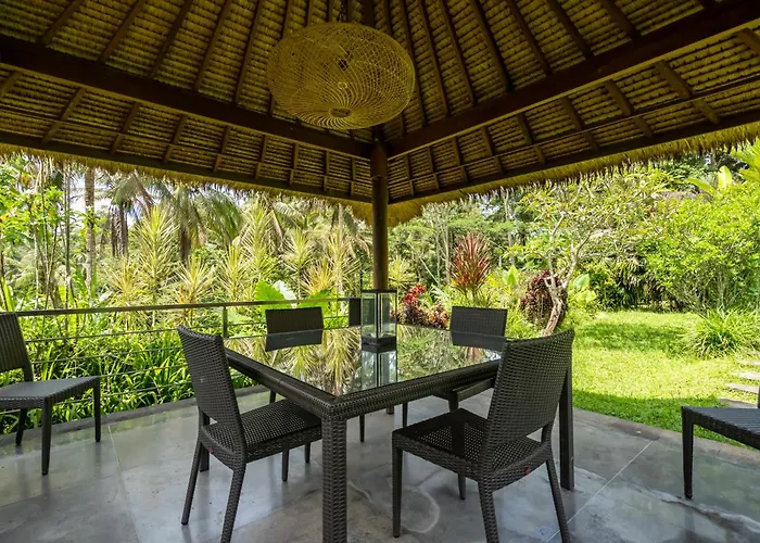 Themma Jungle - Sumptuous 3br Luxury With Majestic Jungle View In North Of Villa