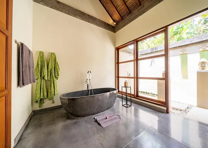 Themma Jungle - Sumptuous 3br Luxury With Majestic Jungle View In North Of * Ubud